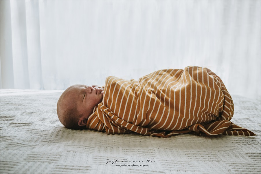 Levi Newborn Lifestyle -32jpg